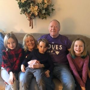 Meet your Posher, Sandy